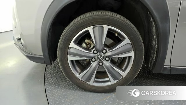 Lexus UX300e id 4316208 из Кореи 24