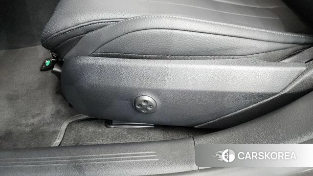 Mercedes-Benz E-Class W214 id 4578449 из Кореи 24