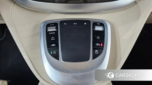 Mercedes-Benz V-Class id 4584846 из Кореи 24