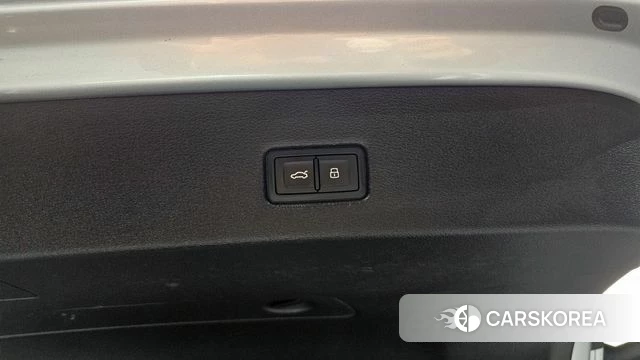 Audi A7 (4K) id 4310171 из Кореи 24