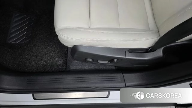 Volvo XC40 id 4630218 из Кореи 24
