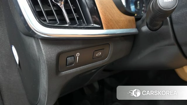 Volvo S90 id 4708387 из Кореи 24
