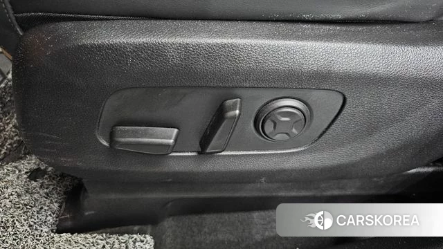 Kia Carnival 4th generation id 4201835 из Кореи 24