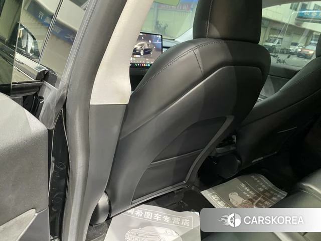 Tesla Model Y id 4182695 из Китая 24