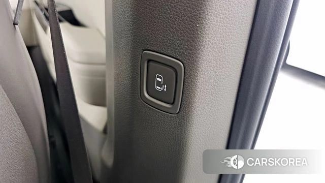 Kia Carnival 4th generation id 4675616 из Кореи 24