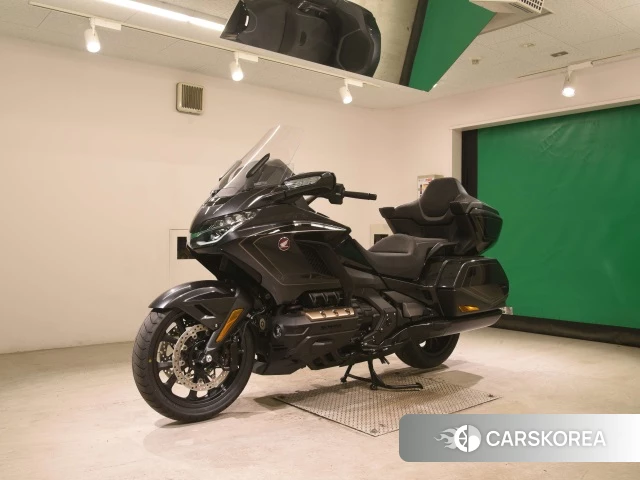 Honda GL1800 TOUR DCT id 3947894 из Японии 24