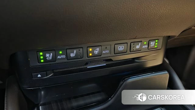 Lexus ES300h 7th generation id 4899635 из Кореи 24