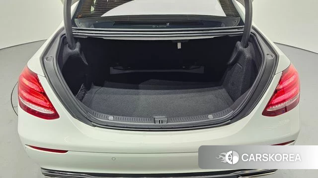 Mercedes-Benz E-Class W213 id 4574591 из Кореи 24