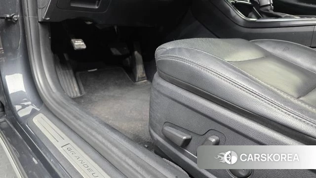 Hyundai Grandeur IG id 4318252 из Кореи 24