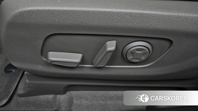 Kia Carnival 4th generation id 4443261 из Кореи 24
