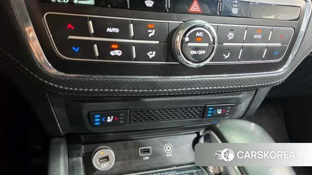 Ssangyong The New Rexton Sports Cannes id 4702468 из Кореи 24