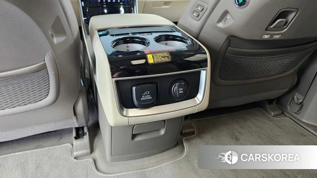 Kia Carnival 4th generation id 4422544 из Кореи 24