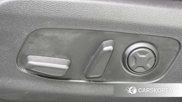 Kia Carnival 4th generation id 4613053 из Кореи 24