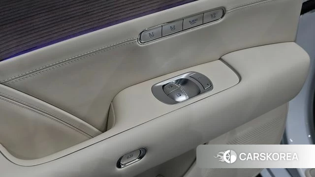 Genesis G90 (RS4) id 4735220 из Кореи 24