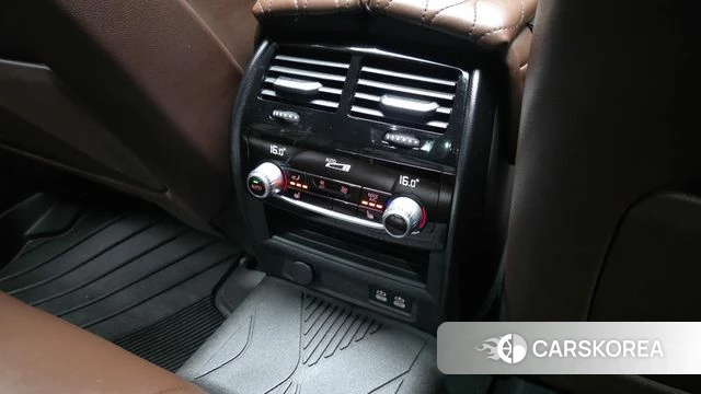 BMW 5 Series (G30) id 4894099 из Кореи 23