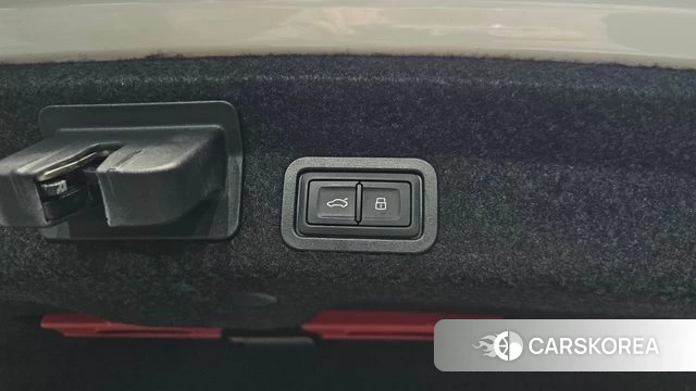 Audi A6 (C8) id 4202935 из Кореи 24