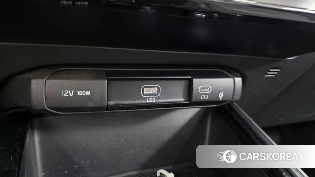 Kia Di Ol Nu Niro id 4692380 из Кореи 24