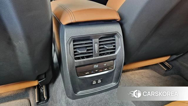 BMW 3 Series (G20) id 4675392 из Кореи 24