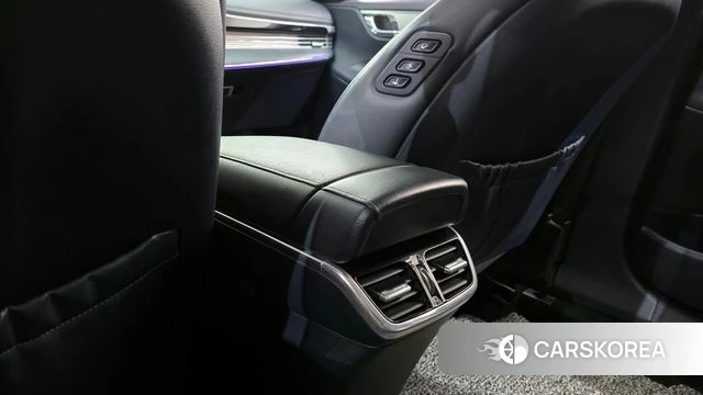 Hyundai The New Grandeur IG id 4196638 из Кореи 24