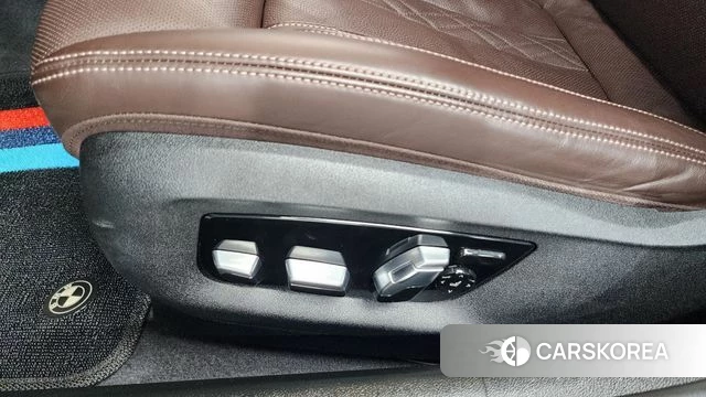BMW 5 Series (G30) id 4614379 из Кореи 24