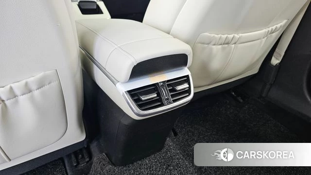Hyundai The New Grandeur IG Hybrid id 4401754 из Кореи 24