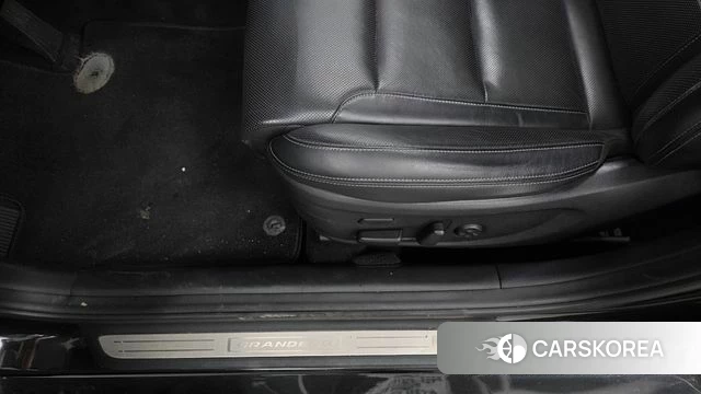 Hyundai Grandeur IG id 4508551 из Кореи 24