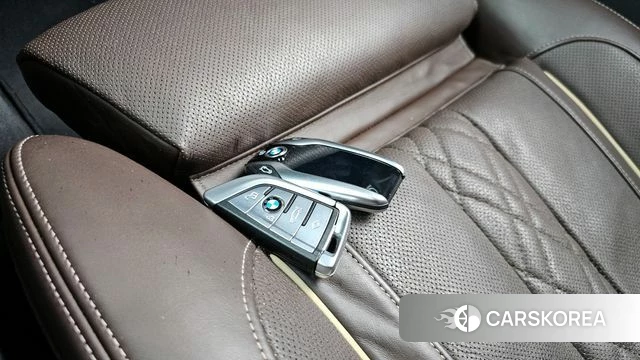 BMW 5 Series (G30) id 4294658 из Кореи 24