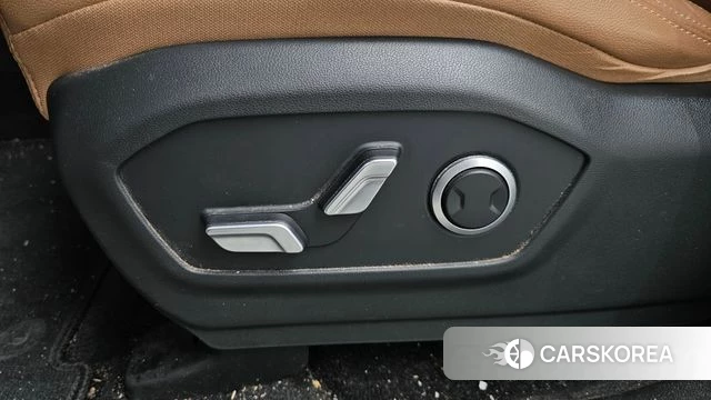 Hyundai Santa Fe (MX5) id 4928208 из Кореи 24