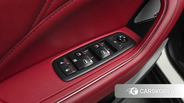 Maserati Levante id 4410219 из Кореи 24