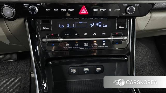 Kia Carnival 4th generation id 4501549 из Кореи 24