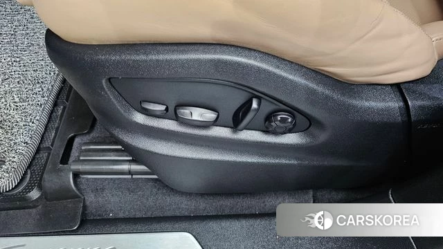 Porsche Cayenne (PO536) id 4528215 из Кореи 24