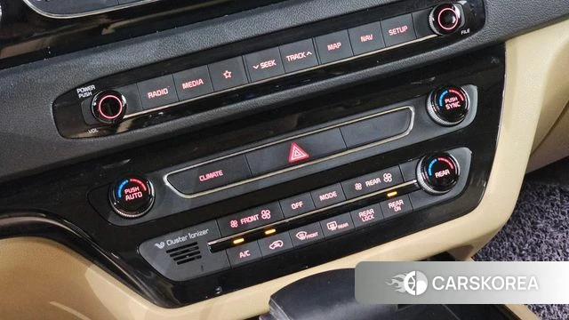 Kia The New Carnival id 4900682 из Кореи 24