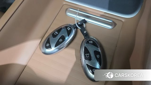 Hyundai Grandeur Hybrid (GN7) id 4194774 из Кореи 24