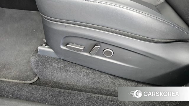 Tesla Model Y id 4639863 из Кореи 24