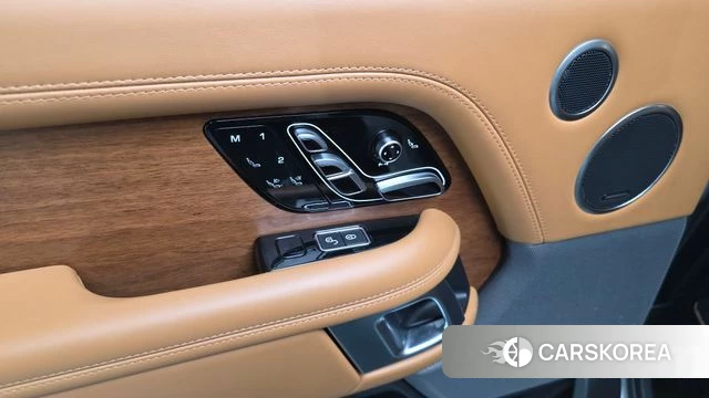 Land Rover Range Rover 4th Generation id 4224908 из Кореи 24