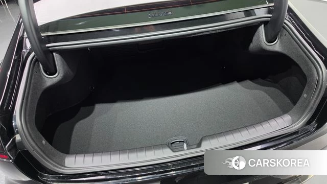 Hyundai Grandeur Hybrid (GN7) id 4880090 из Кореи 24