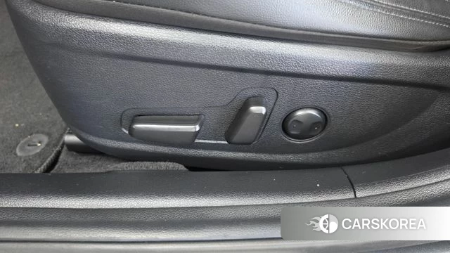 Hyundai The New Grandeur IG id 4923359 из Кореи 24