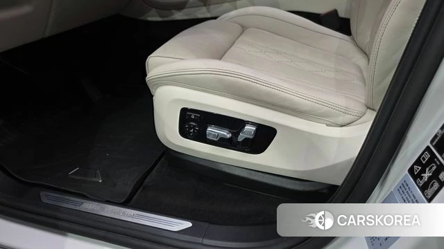 BMW X7 (G07) id 4702371 из Кореи 24