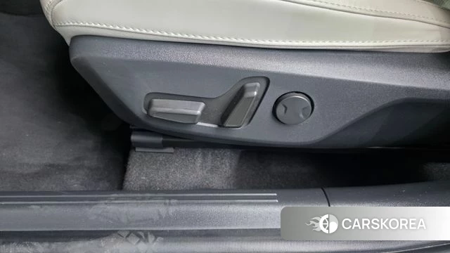 Kia Di Ol Nu Niro id 4899112 из Кореи 24