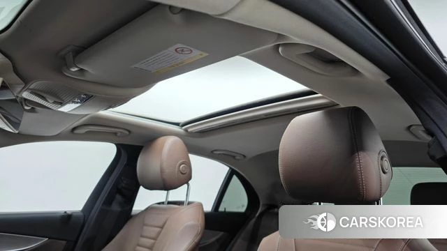 Mercedes-Benz E-Class W213 id 4225673 из Кореи 24