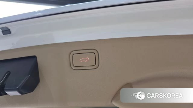 Kia The New Carnival id 4652197 из Кореи 23
