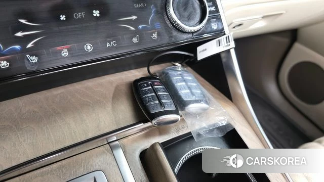 Genesis GV80 id 4187524 из Кореи 24