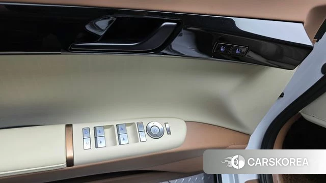 Hyundai Grandeur (GN7) id 4578551 из Кореи 24