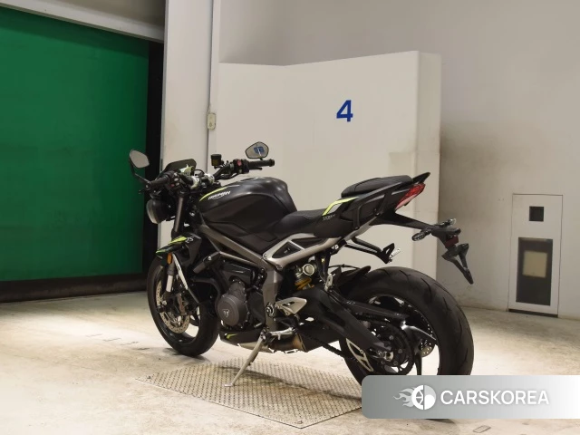Triumph STREET TRIPLE 765 RS id 3946626 из Японии 24