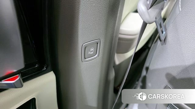 Kia Carnival 4th generation id 4395511 из Кореи 24