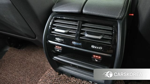 BMW 5 Series (G30) id 4632611 из Кореи 24