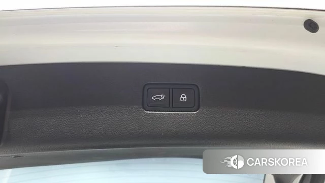 Genesis GV80 id 4784995 из Кореи 24