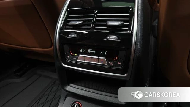 BMW X7 (G07) id 4560805 из Кореи 24