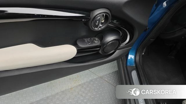 Mini Cooper S id 4871594 из Кореи 24