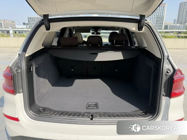 BMW X3 id 4272509 из Китая 24